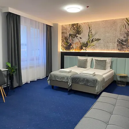 Cube House 3*